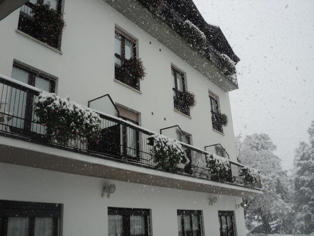 Albergo Del Cacciatore Cremeno Экстерьер фото
